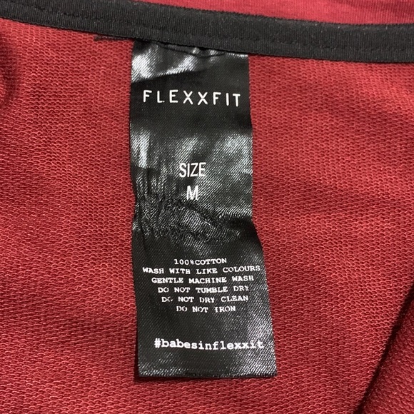 Flexxfit 1/2 Zip Cropped Sweatshirt - Red Merlot - Medium - Picture 3 of 4